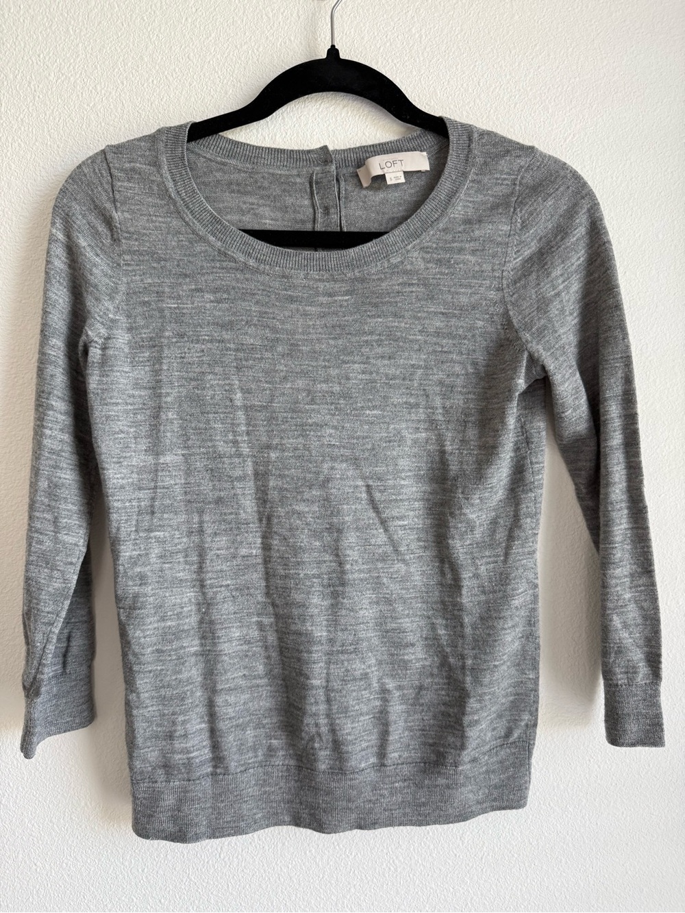 LOFT Light Heather Gray Crewneck Knit Top